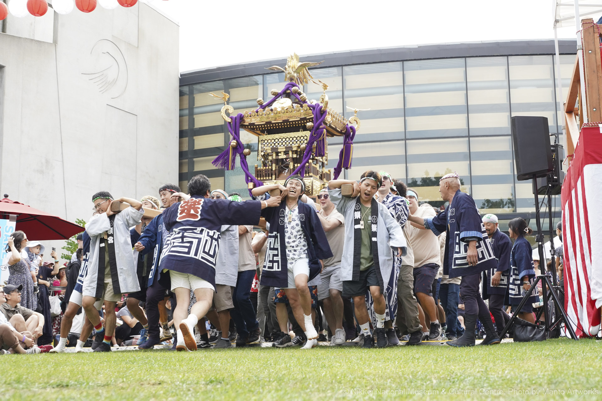 Mikoshi (2)